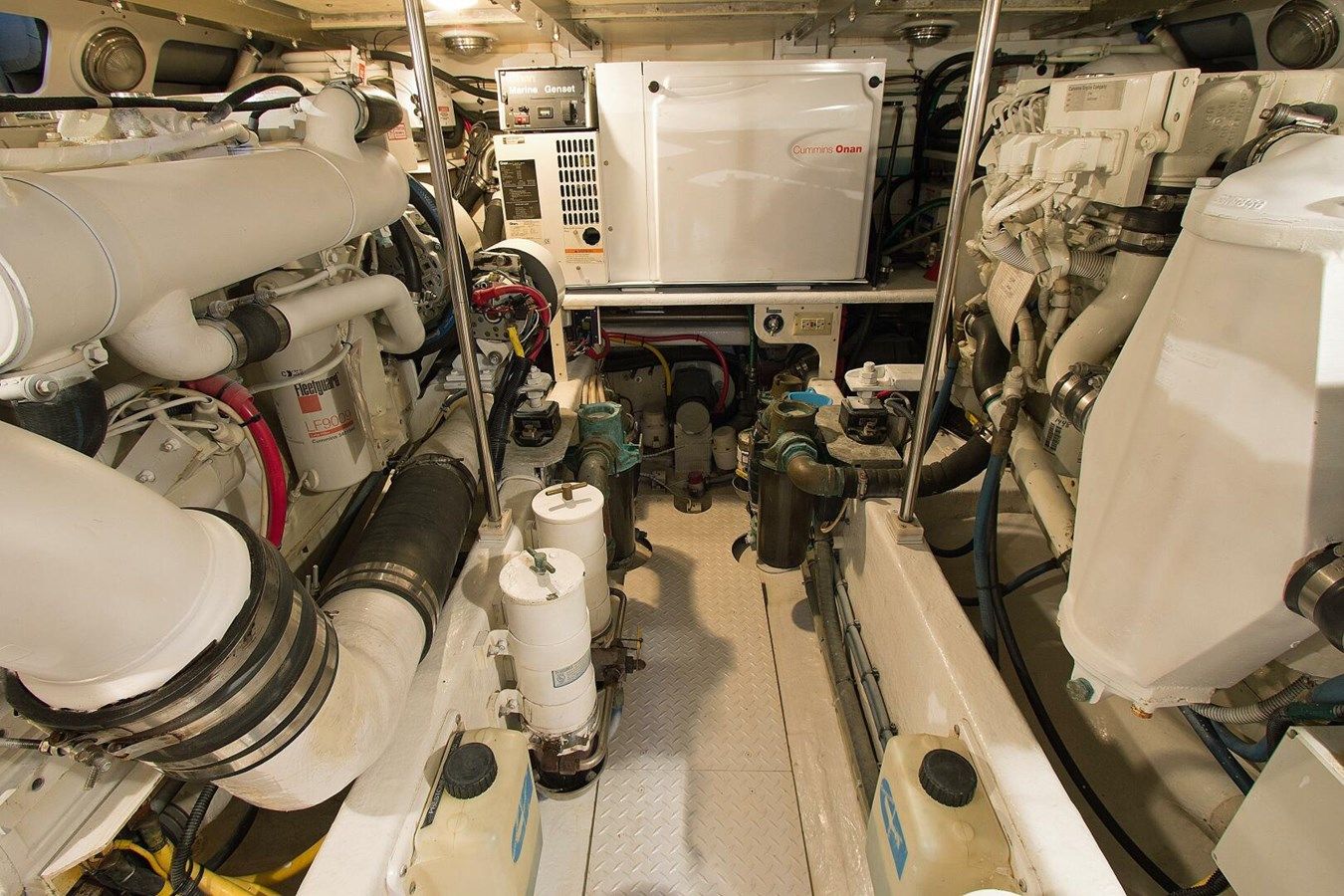 Buy a JUST RIGHT - DETTLING YACHTS at Shestakov Yacht Sales