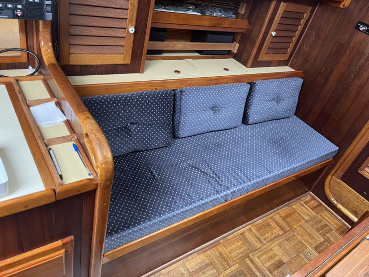 Buy a SOLITON PHOENIX 38 at Shestakov Yacht Sales