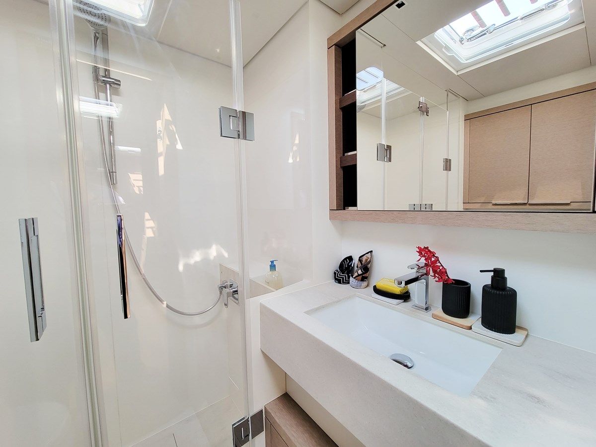 Buy a yacht Lagoon Sixty 7 - Lagoon