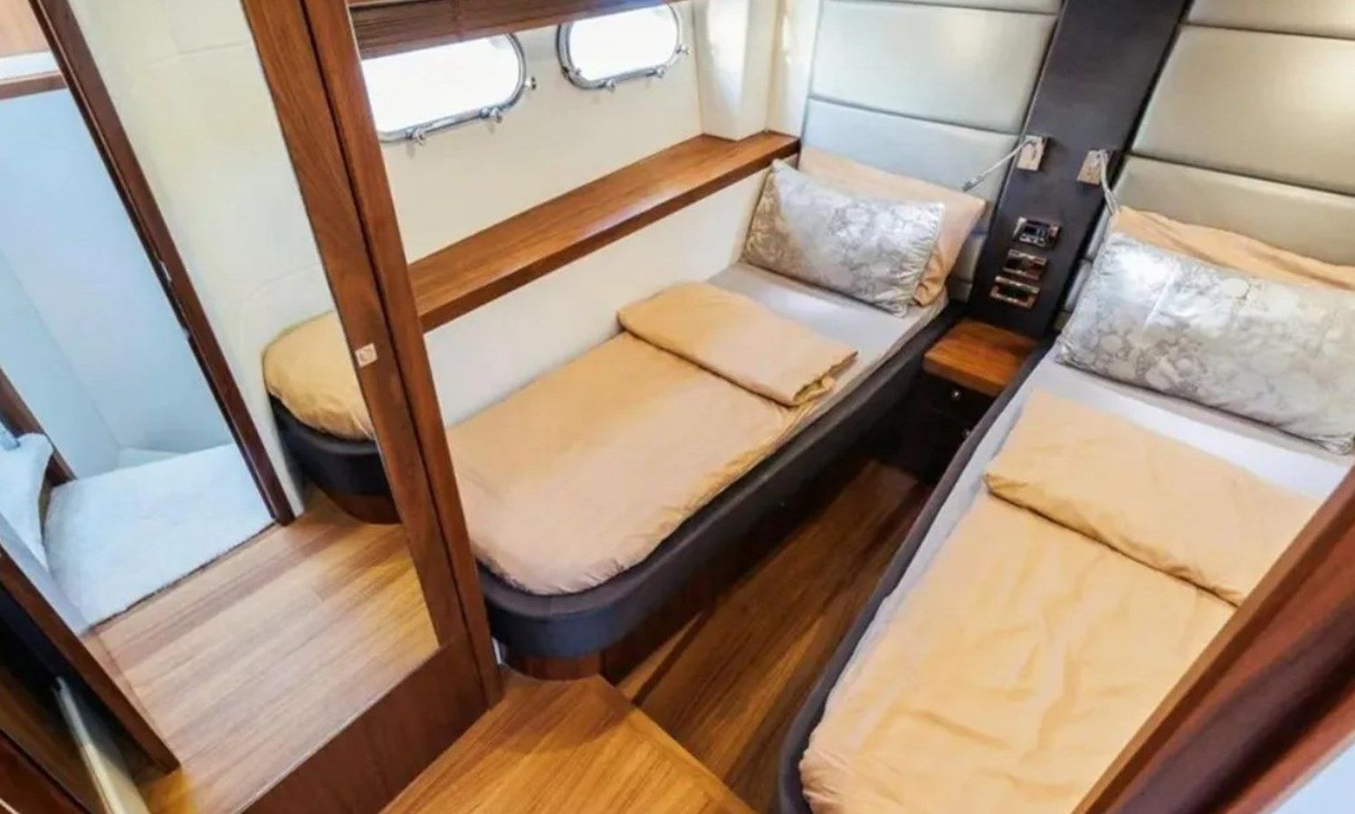 Buy a 2 DRUNK Sunseeker Manhattan 63 at Shestakov Yacht Sales