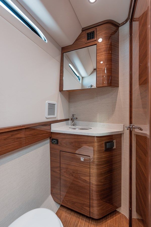 best yacht sales deals V-55 - VALHALLA BOATWORKS