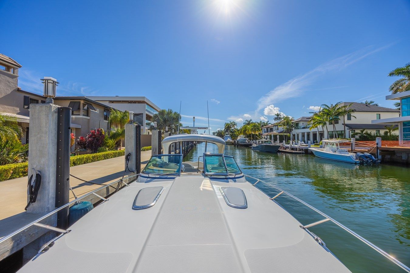 Buy a yacht TNRD8470F213 2013