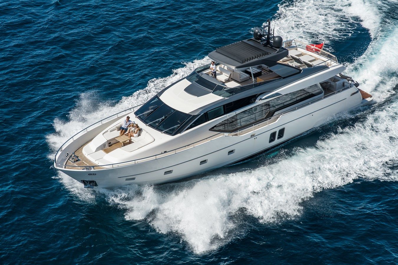 Купить яхту ASTRIMARE II 87 в Shestakov Yacht Sales