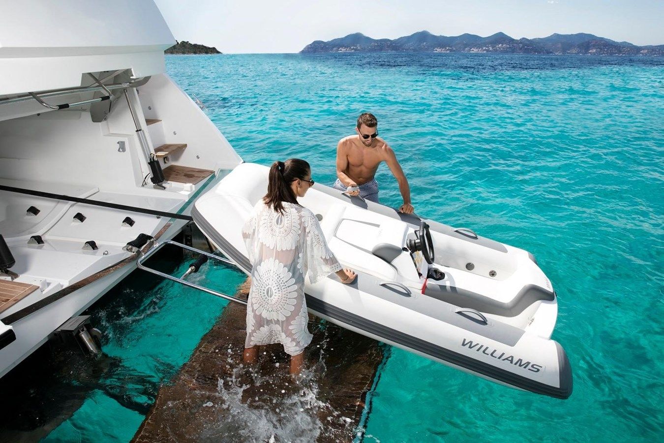 Стоимость яхты Gail Force - Beneteau