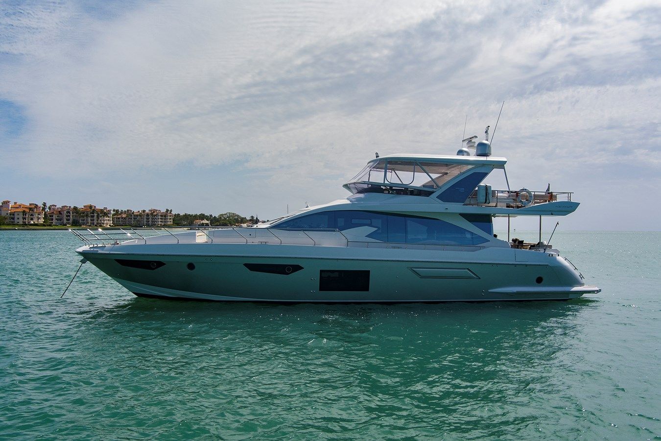 Buy a yacht GRATITUDE 2017