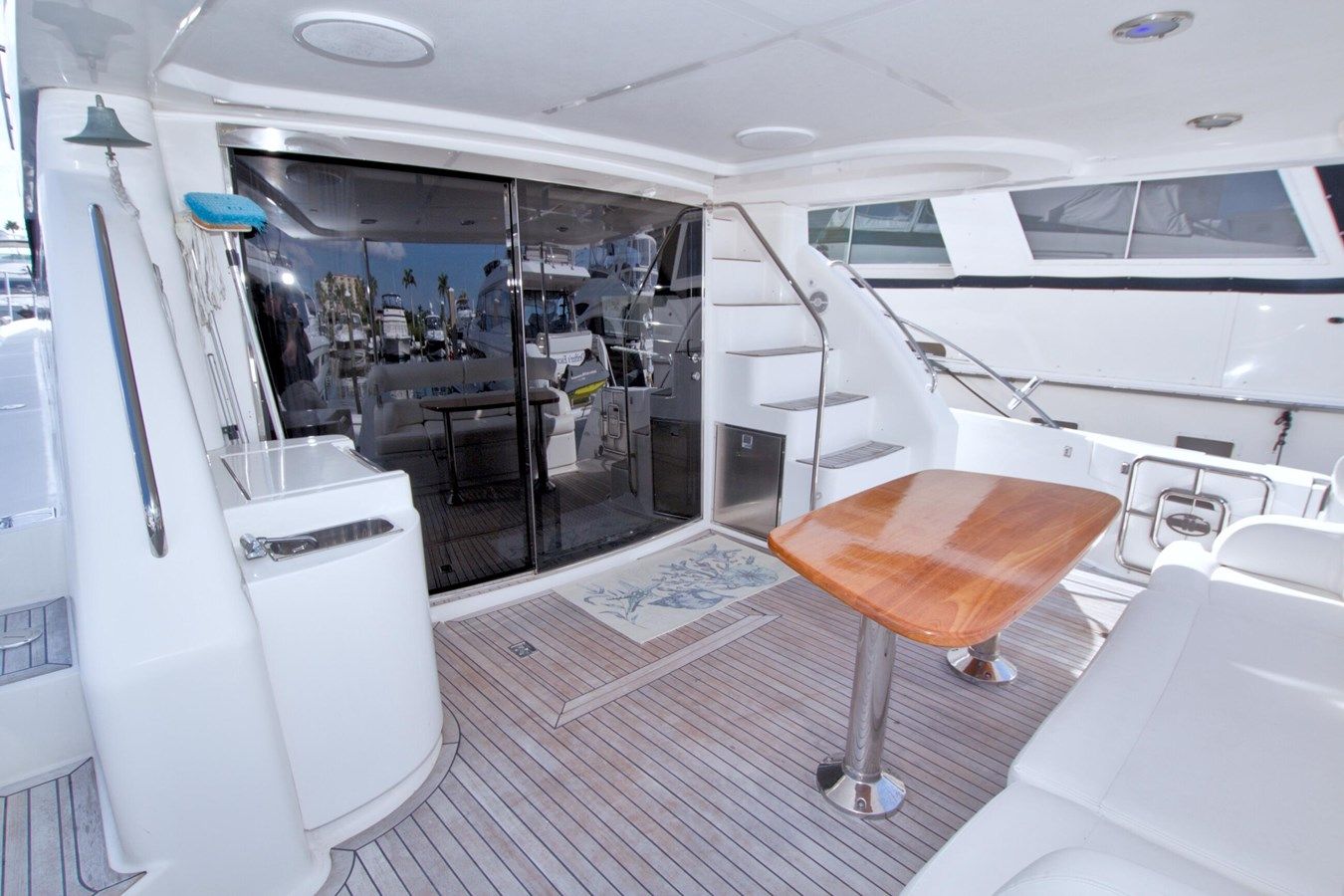 Купить яхту Bliss 62 Flybridge в Shestakov Yacht Sales