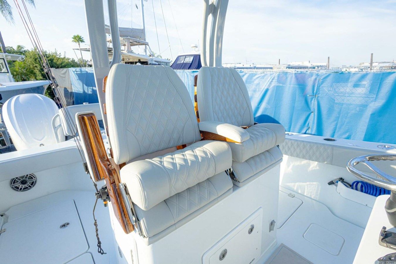 Buy a yacht Prime 30