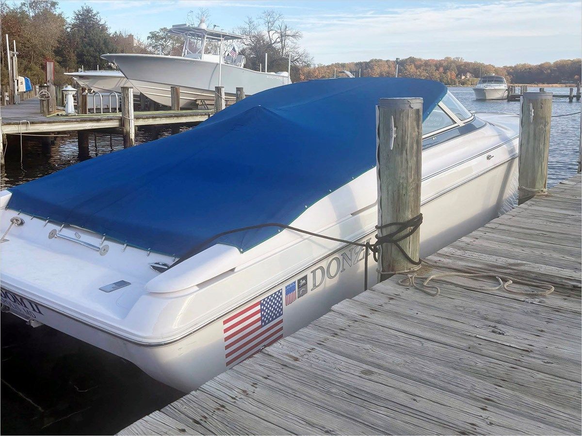 the best price on 33' Donzi 1996 33ZX 1996