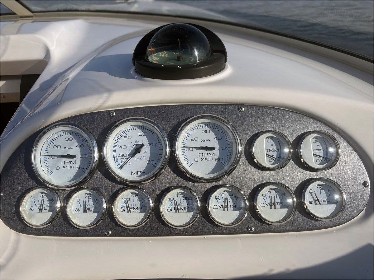 33' Donzi 1996 33ZX 33