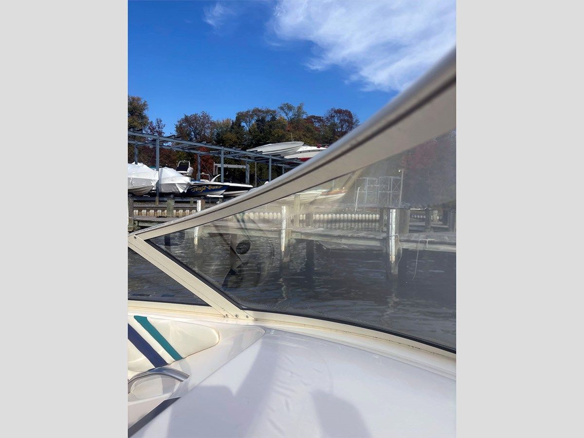 Buy a 33' Donzi 1996 33ZX - Donzi at Shestakov Yacht Sales