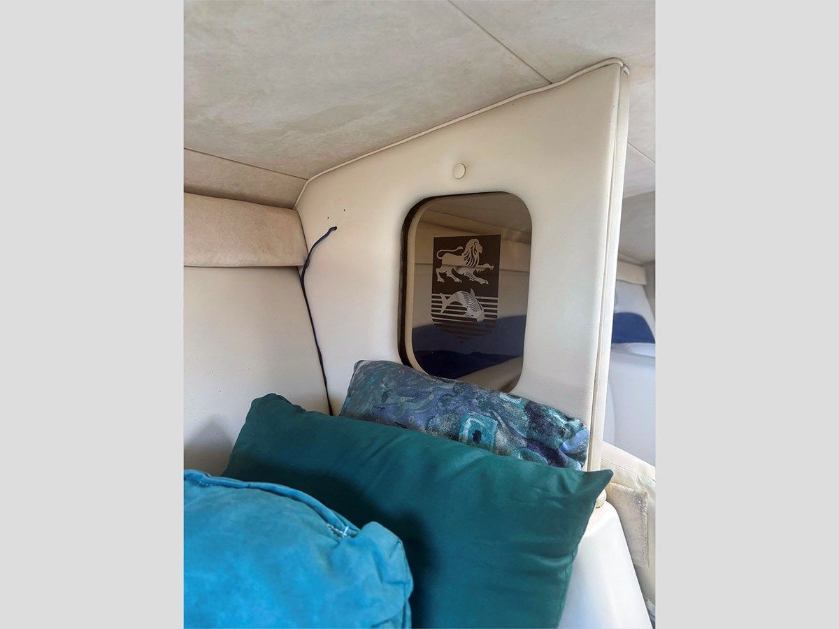 best yacht sales deals 33' Donzi 1996 33ZX - Donzi