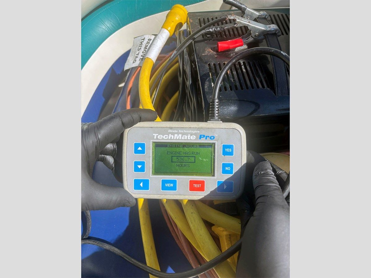 Buy a yacht 33' Donzi 1996 33ZX 33