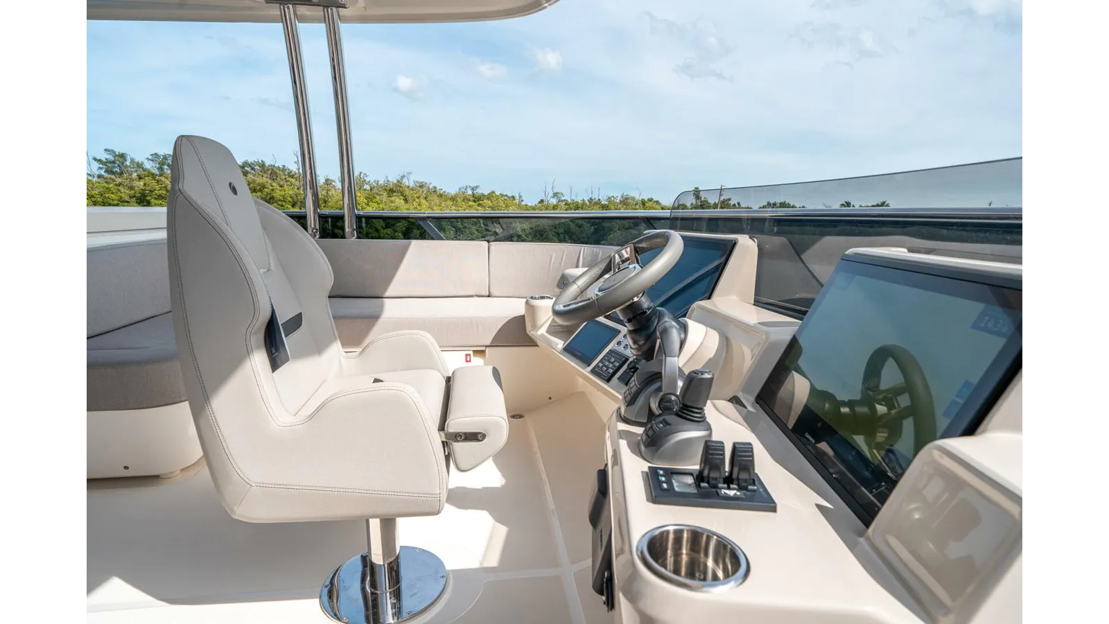 Купить яхту OUR TRADE 68 в Shestakov Yacht Sales