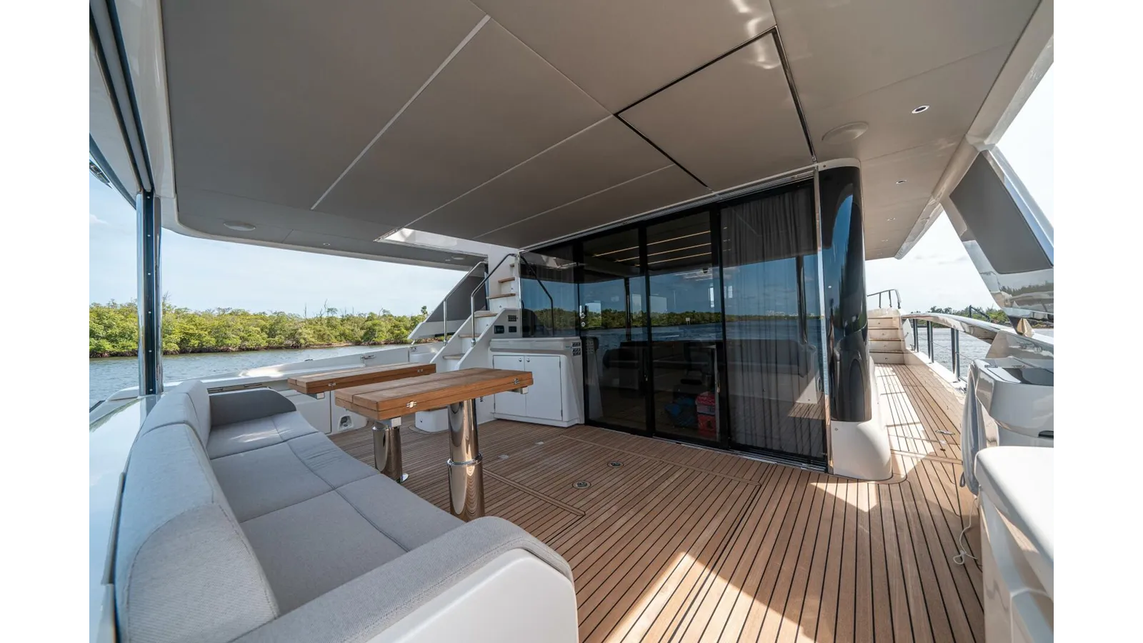 Купить яхту OUR TRADE - Absolute Yachts в Shestakov Yacht Sales