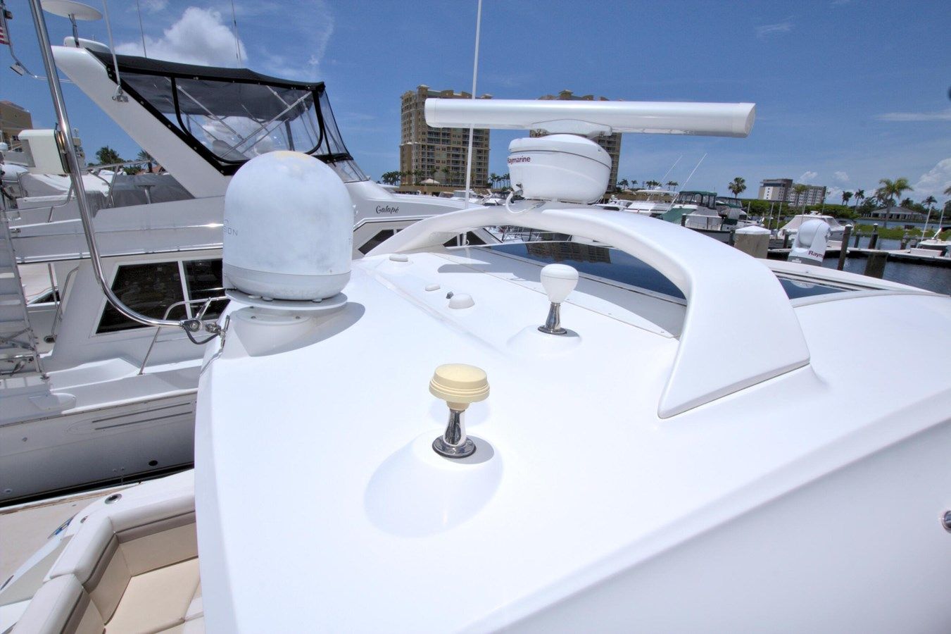 best yacht sales deals Sun Daze 45