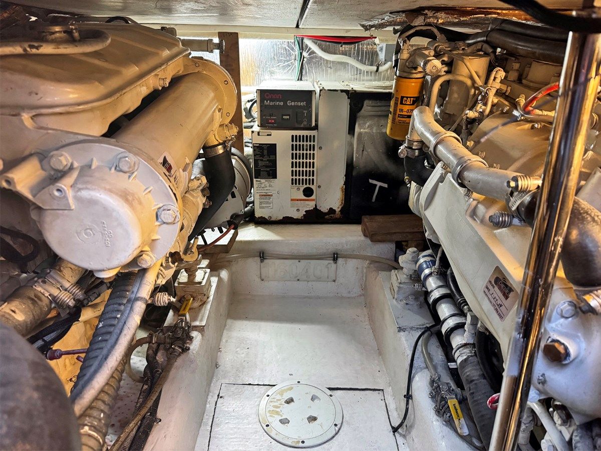 Buy a SAFARI 2004 at Shestakov Yacht Sales