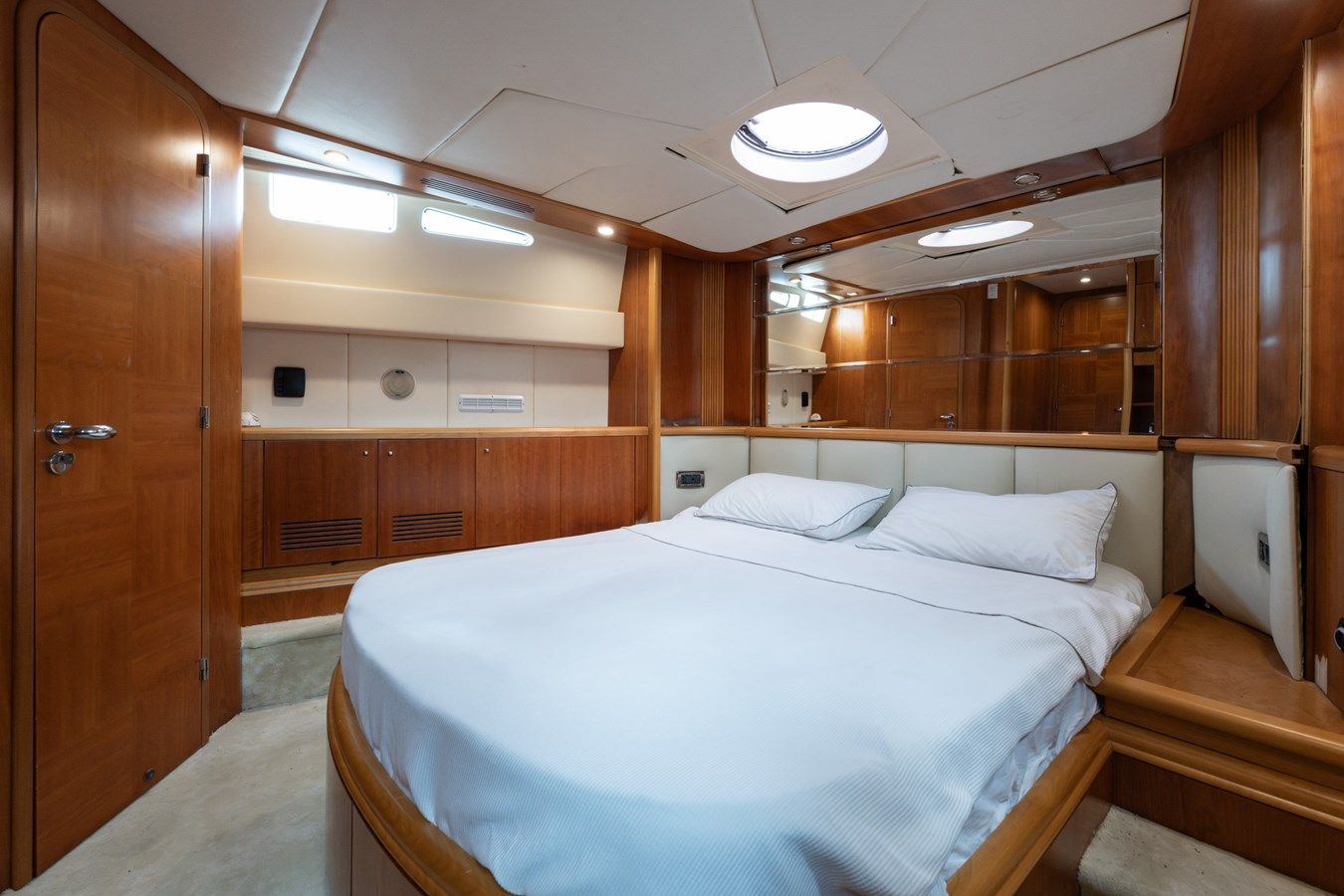 the best price on SENIOR S - Azimut Yachts