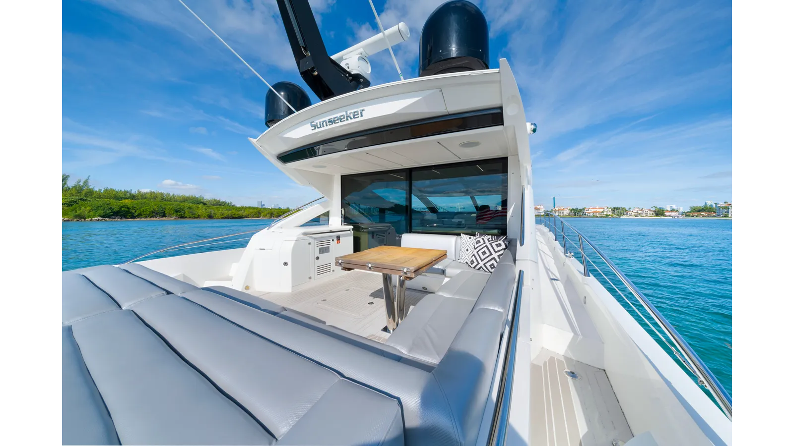 Стоимость яхты Gravitas 68 Predator