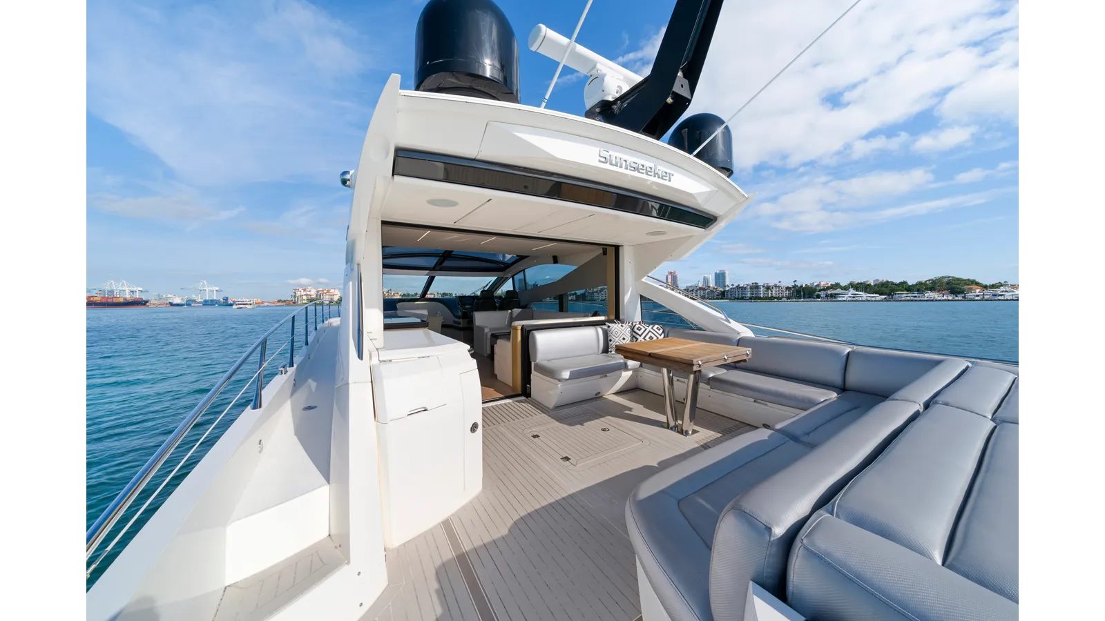 Продажа яхты Gravitas 68