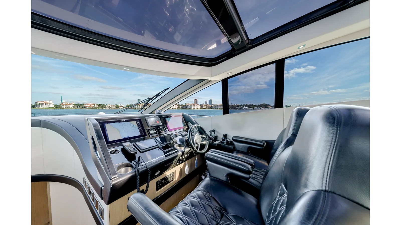 Стоимость яхты Gravitas 68