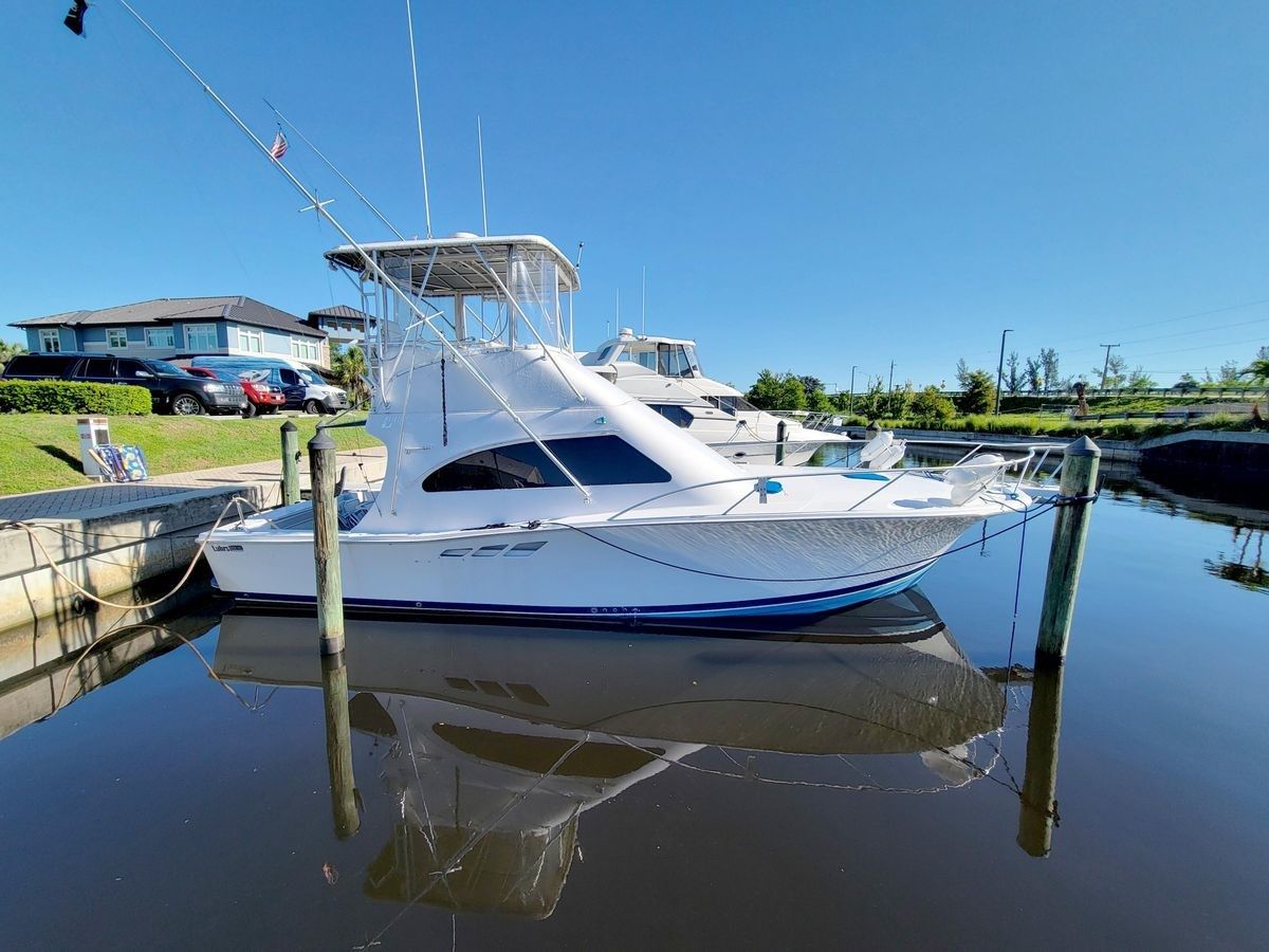 Buy a Fish Daddy 36 Convertible at Shestakov Yacht Sales