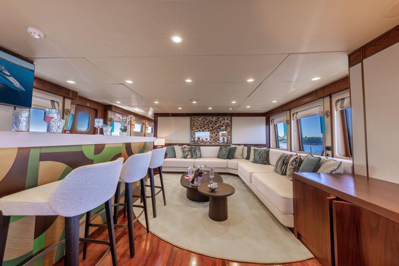 Buy a yacht TAHI Aluminium semi displacement motor yacht