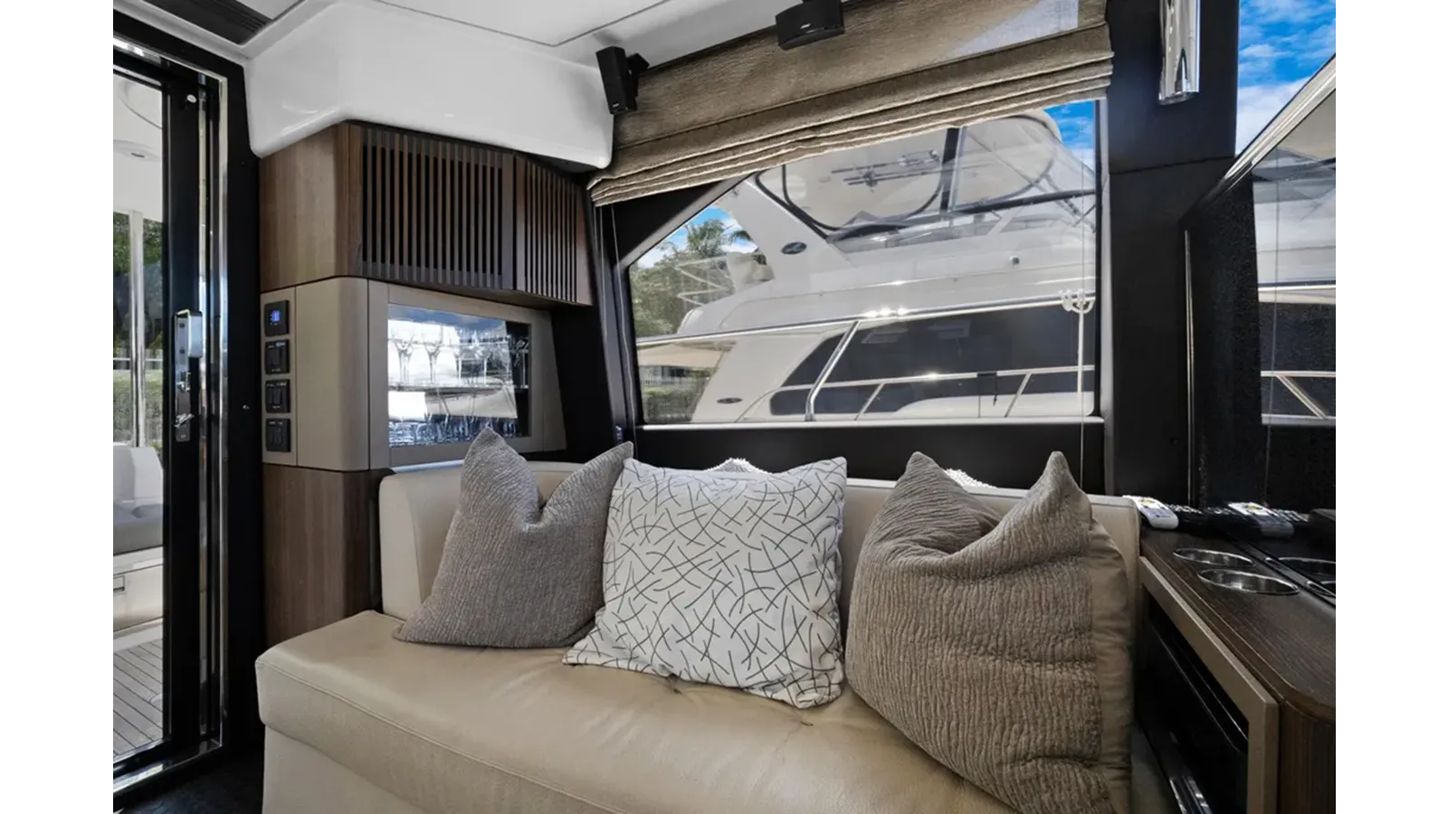 2019 Azimut 50 Flybridge 50