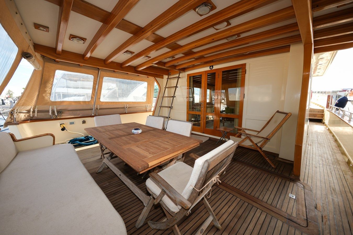 Купить яхту XANAX - ARK YACHT в Shestakov Yacht Sales