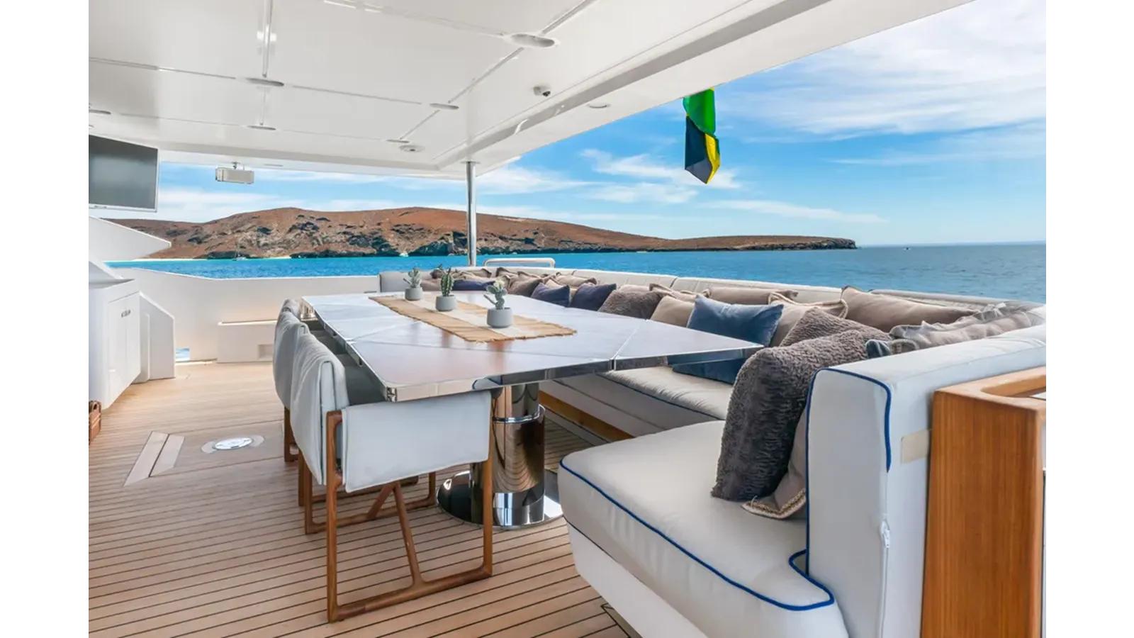 best yacht sales deals 2019 Azimut Grande 35 Metri 2019