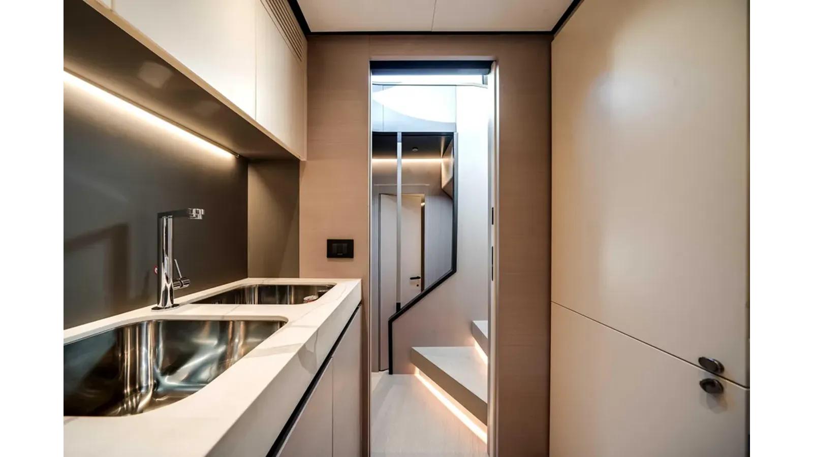 2025 Azimut S8 - Azimut Yachts price