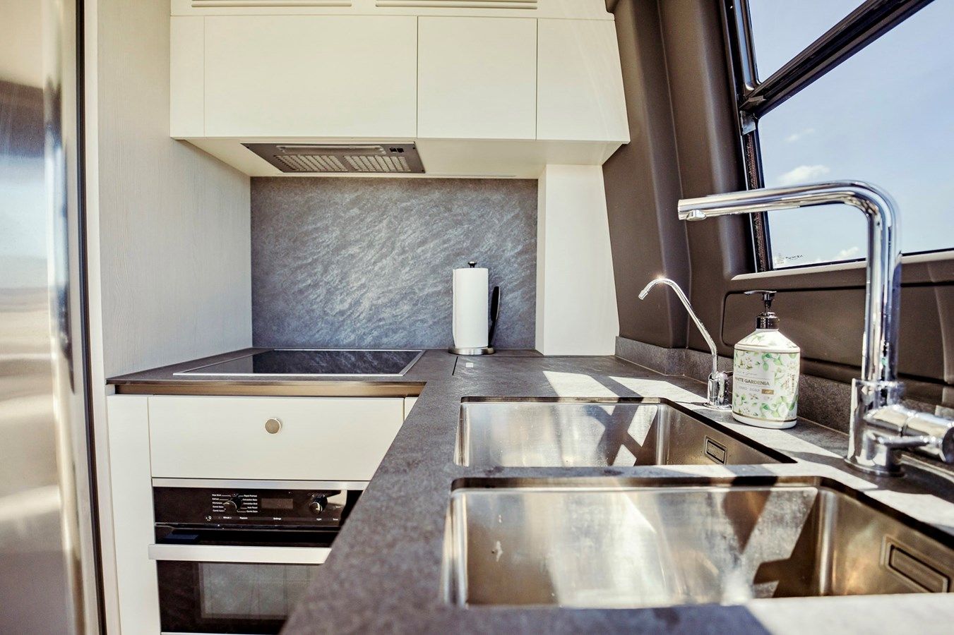 Buy a Transcendence 2020 at Shestakov Yacht Sales