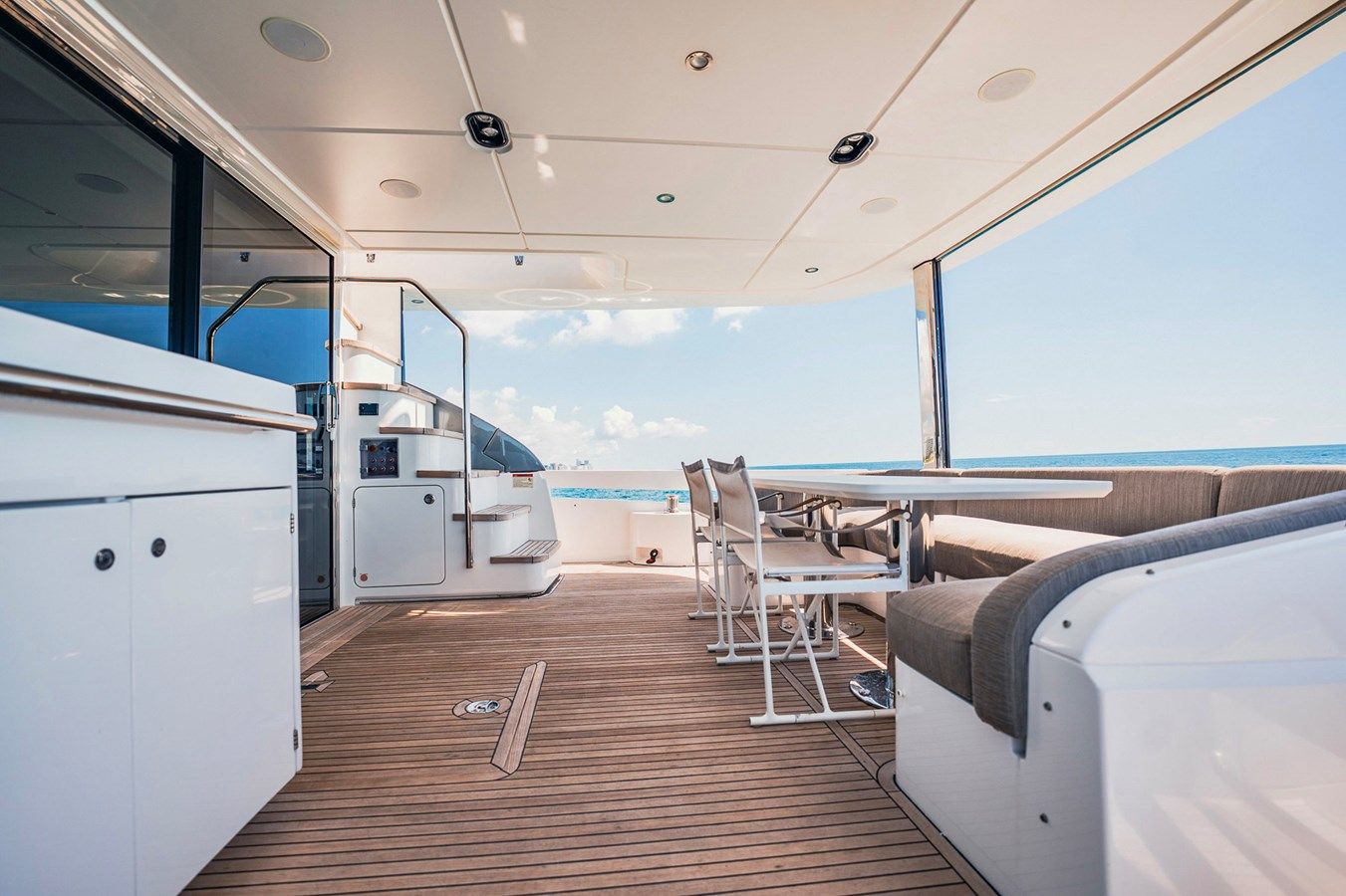 best yacht sales deals Transcendence - Azimut Yachts