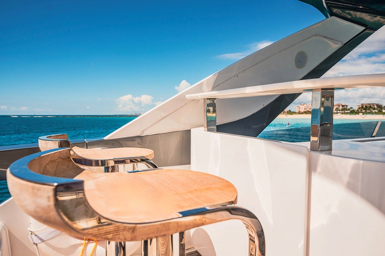 Buy a yacht Transcendence 78 Flybridge