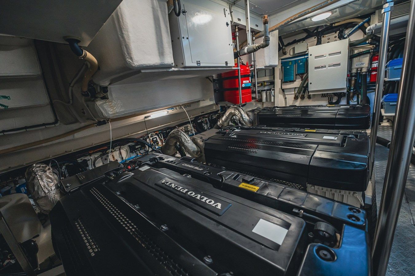 Buy a Transcendence - Azimut Yachts at Shestakov Yacht Sales