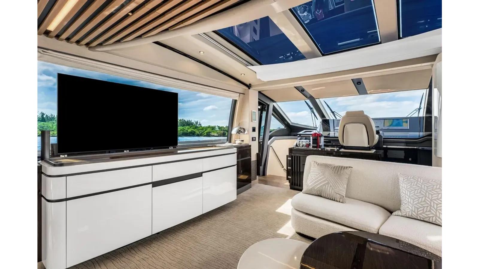 Купить яхту 2022 Azimut S10 94 в Shestakov Yacht Sales