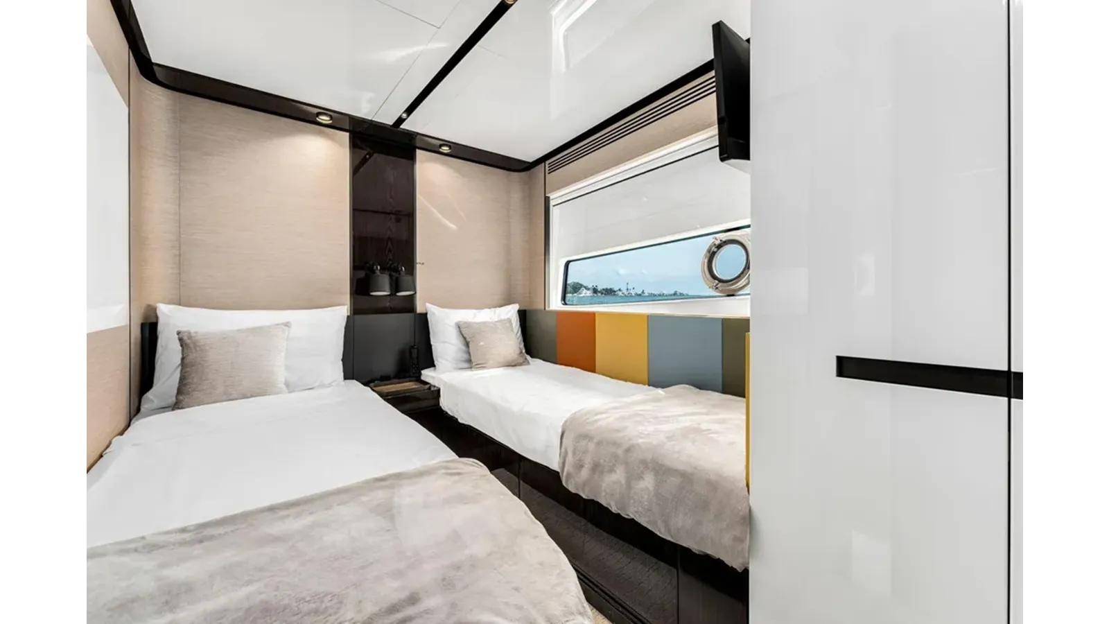 Лучшая цена на 2022 Azimut S10 2022