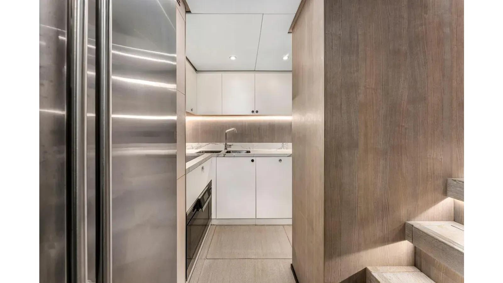 Лучшая цена на 2022 Azimut S10 S10