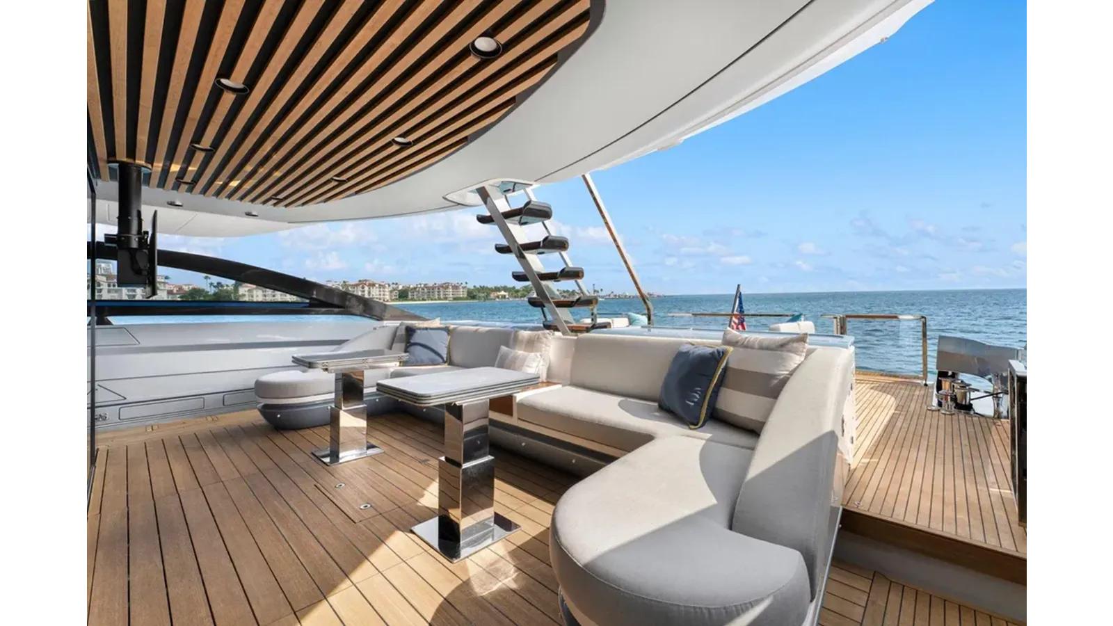 Лучшая цена на 2022 Azimut S10 - Azimut Yachts