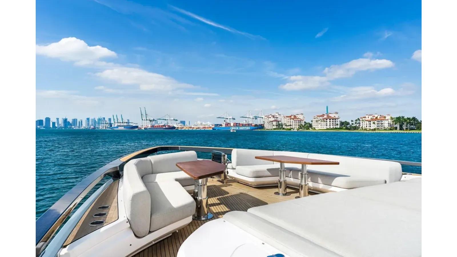 Лучшие предложения покупки яхты 2022 Azimut S10 - Azimut Yachts