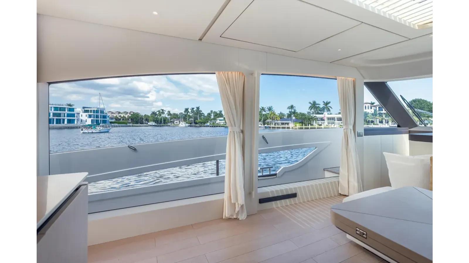 2025 Azimut Seadeck 6 60 price