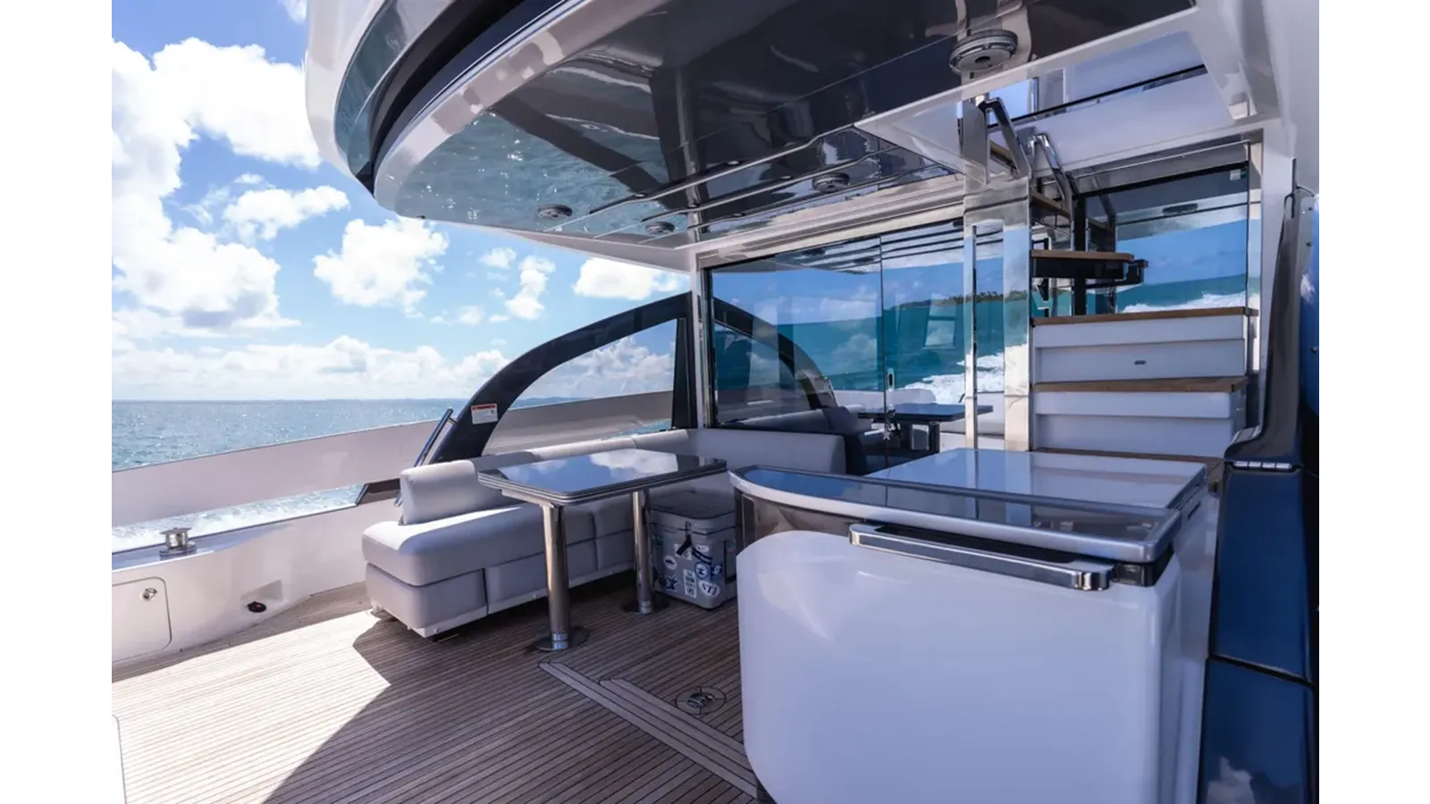 Стоимость яхты 2024 Azimut S7 71