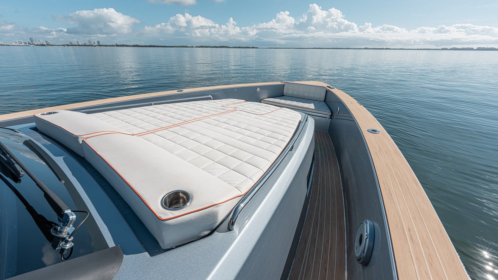 Buy a yacht Live A Little - PARDO YACHTS