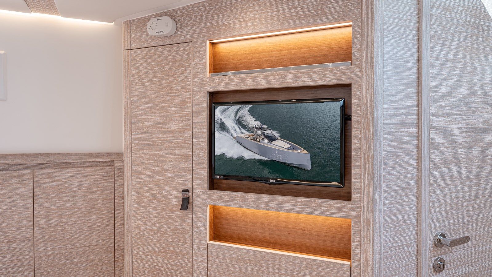 Buy a yacht Live A Little