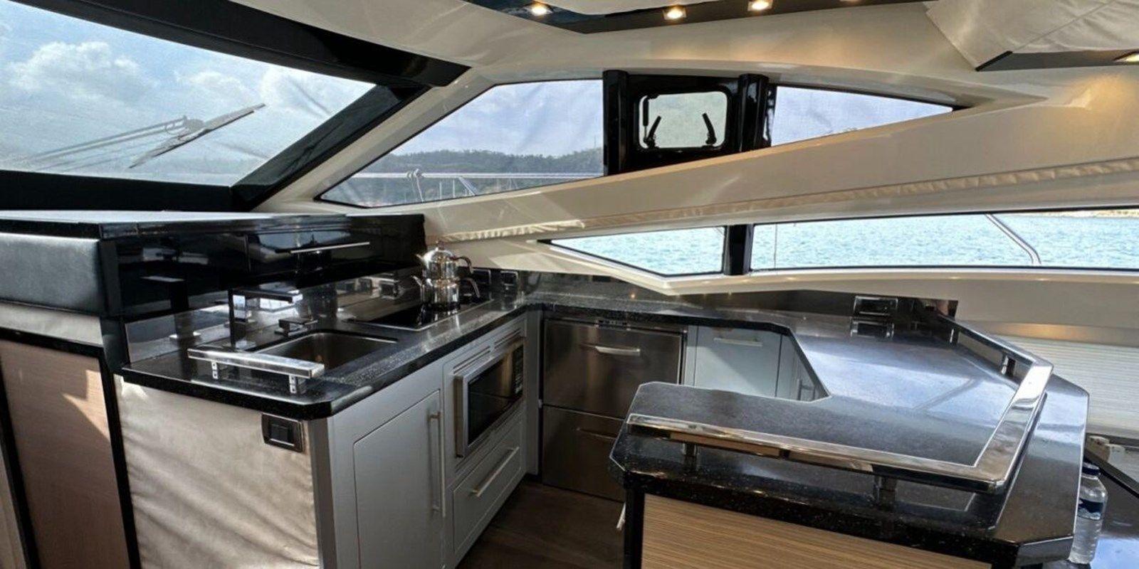 the best price on MARQUIS - Marquis