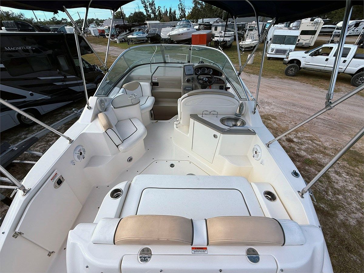 24' Sea Ray 2008 240 Sundancer price