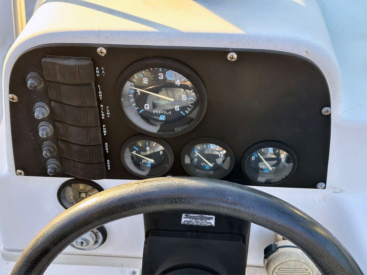 Продажа яхты 20' Boston Whaler 1999 Ventura - Boston Whaler