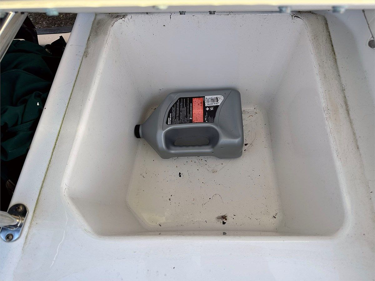 Продажа яхты 20' Boston Whaler 1999 Ventura