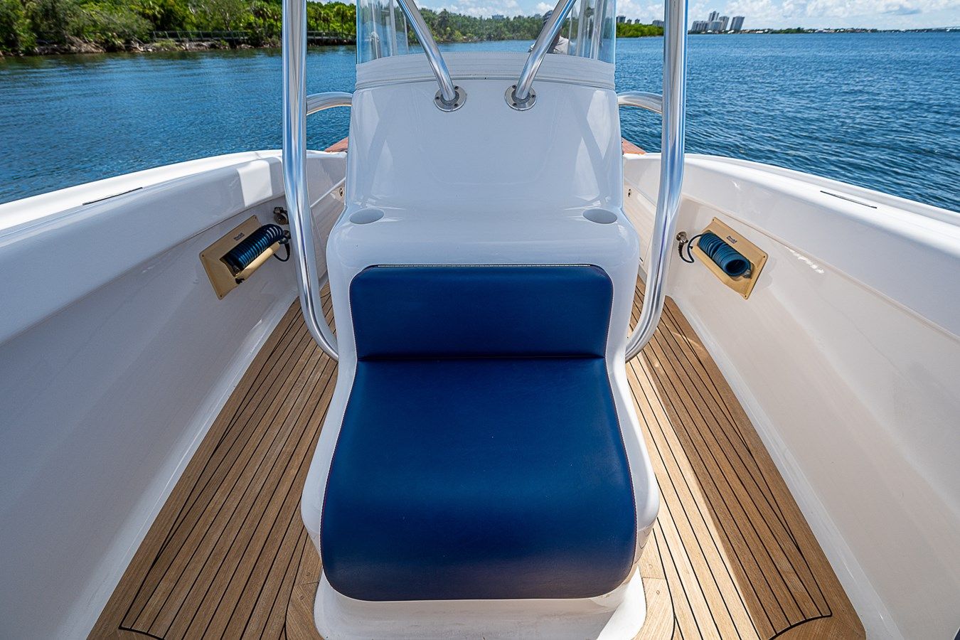 the best price on Candy RIde - WINTER CUSTOM YACHTS