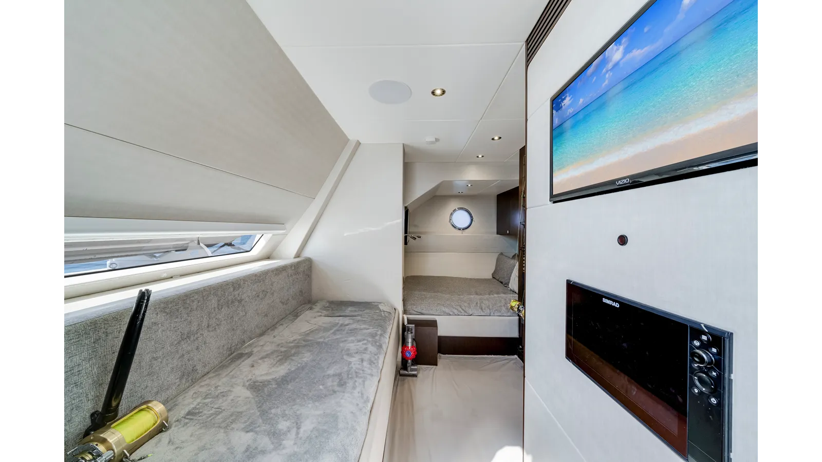 Buy a yacht Steeln - Sunseeker