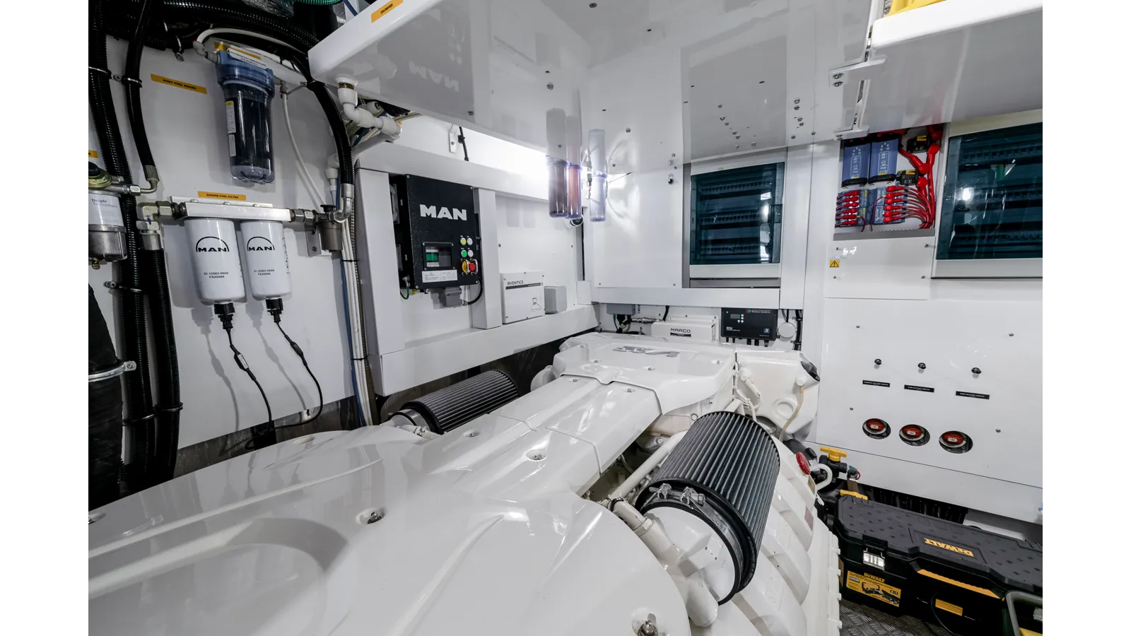 best yacht sales deals Steeln 2021